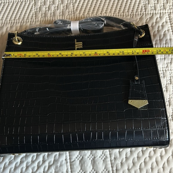 London Fog Brielle Croco Black Satchel with embroidered square design. - Picture 7 of 8